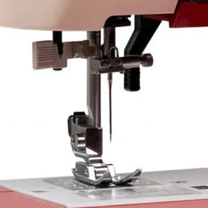 7 - Janome Skyline S3