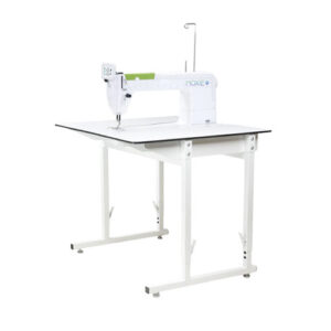 HQ Moxie ST 18" Longarm w/ HQ InSight Table